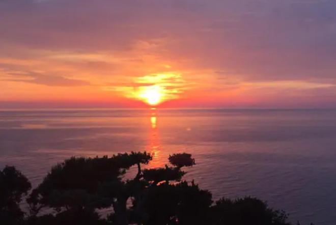 Coin De Paradis Vue Dominante Sur Mer, Montagne Et Tour Genoise Avec Jacuzzi Pino Buitenkant foto